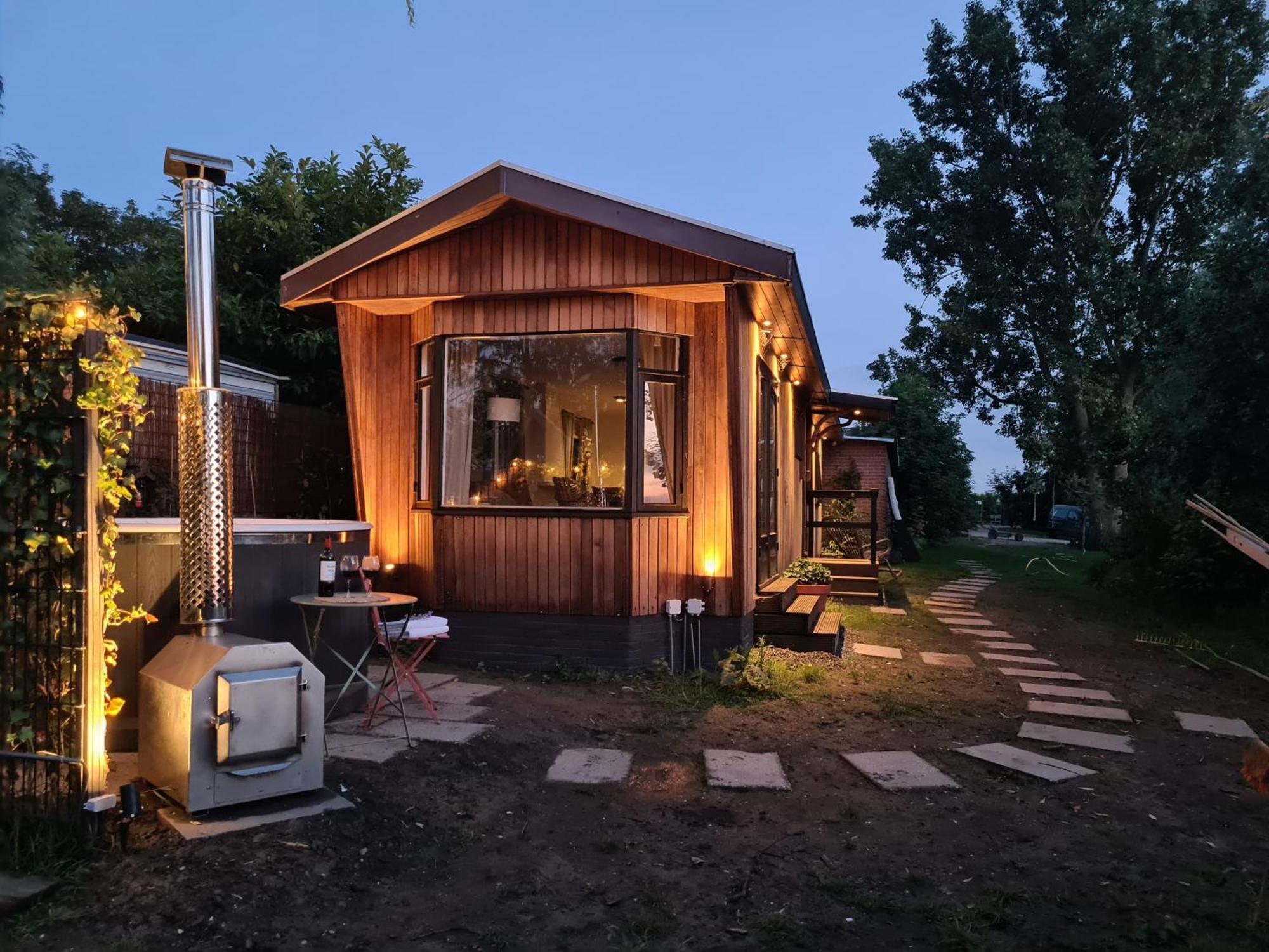 Schoonrewoerd Cherry Cottage מראה חיצוני תמונה